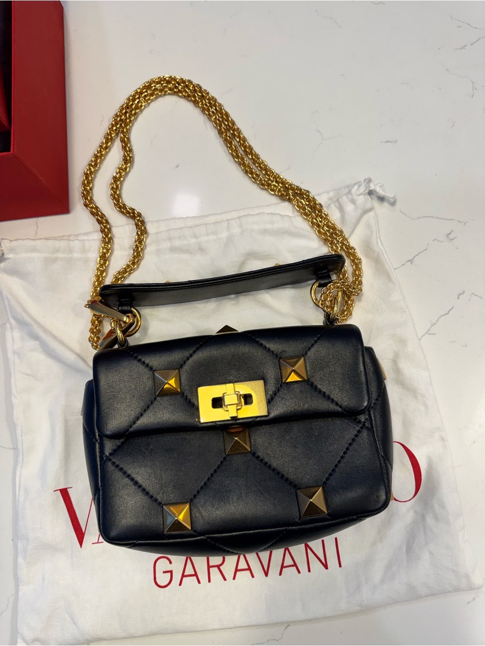 Valentino Garavani Nappa Medium Roman Stud Shoulder Bag Black